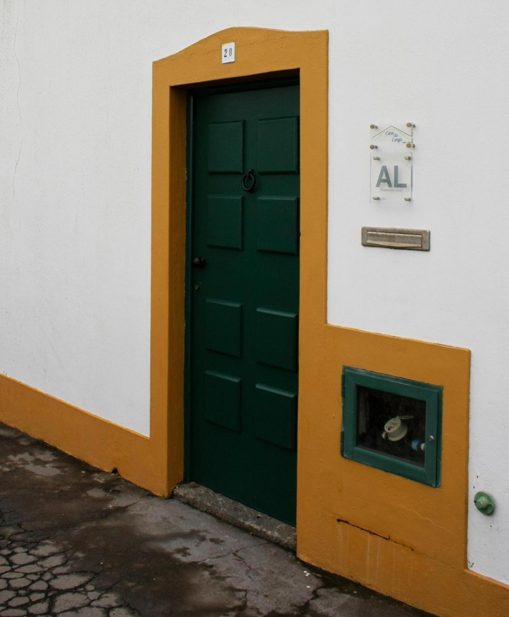 Casa Do Largo - Acores Понта-Делгада Экстерьер фото